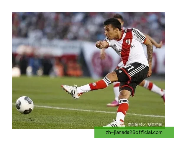 祖祖尔甘拿斯亚以2比0战胜帕特罗纳图取得重要胜利彰显实力